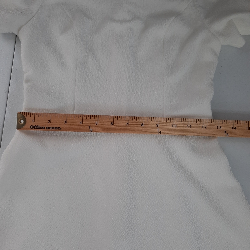 Miami White Off-the-Shoulder Short Sleeve Fit & Flare Mini Dress size Small - Picture 10 of 12